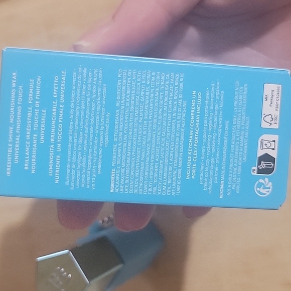 Fenty Beauty x Smurfs Gloss Bomb Keychain - Picture 10 of 11